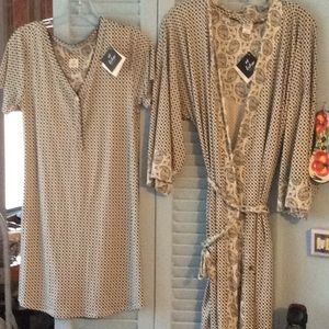 Nightgown and robe